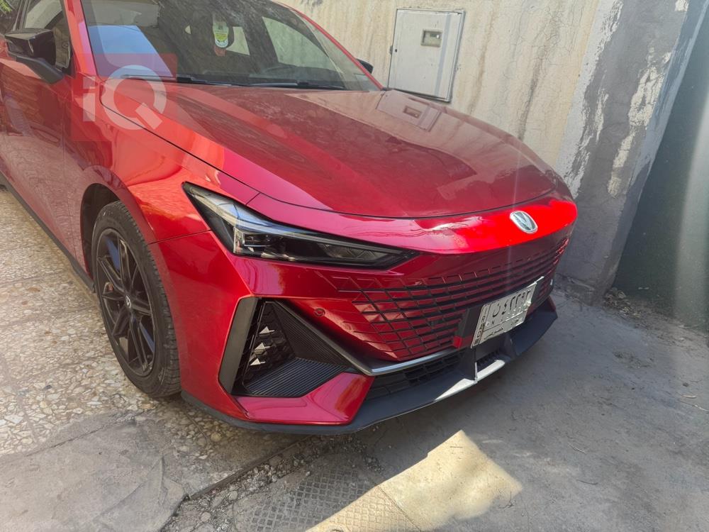 چانگان UNI-V